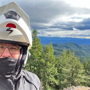 Meet your Posher, Benjamin